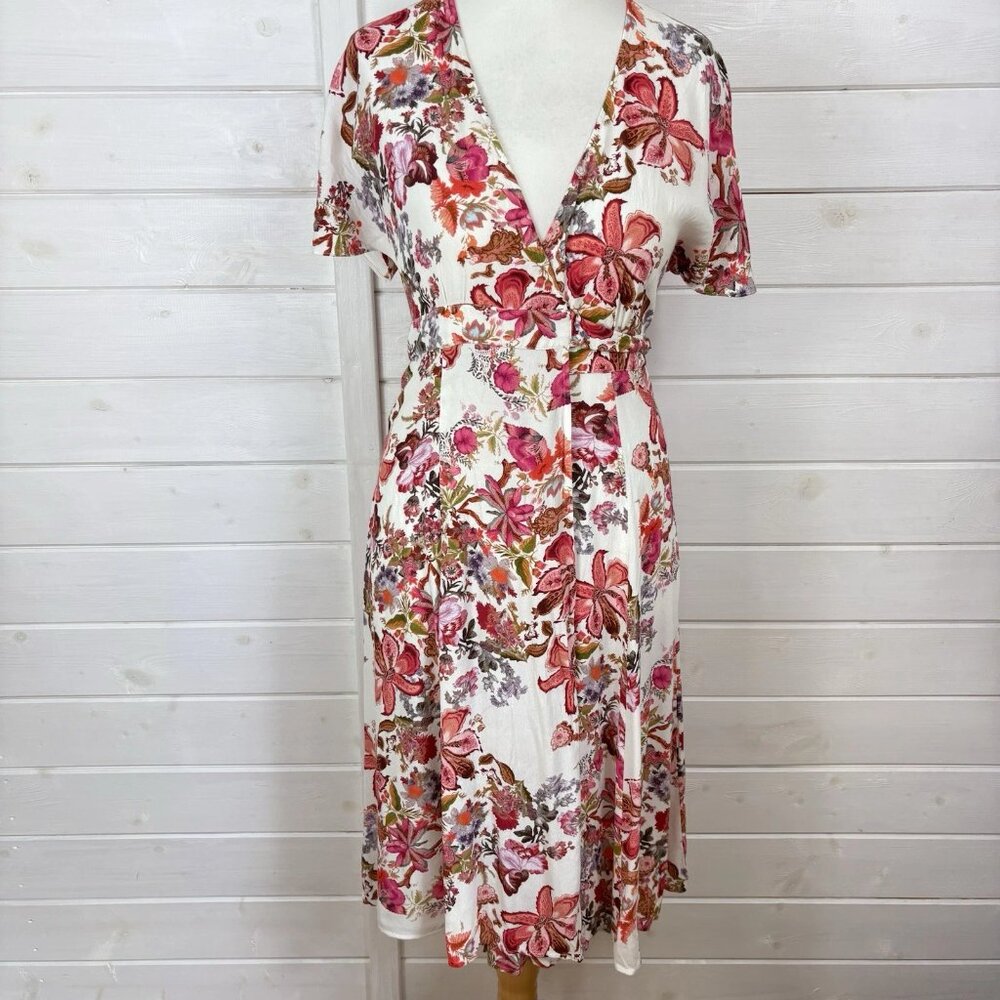 KACHEL Dress Size UK 6 Pink Floral Wrap Cottage Summer Pretty Anthropologie